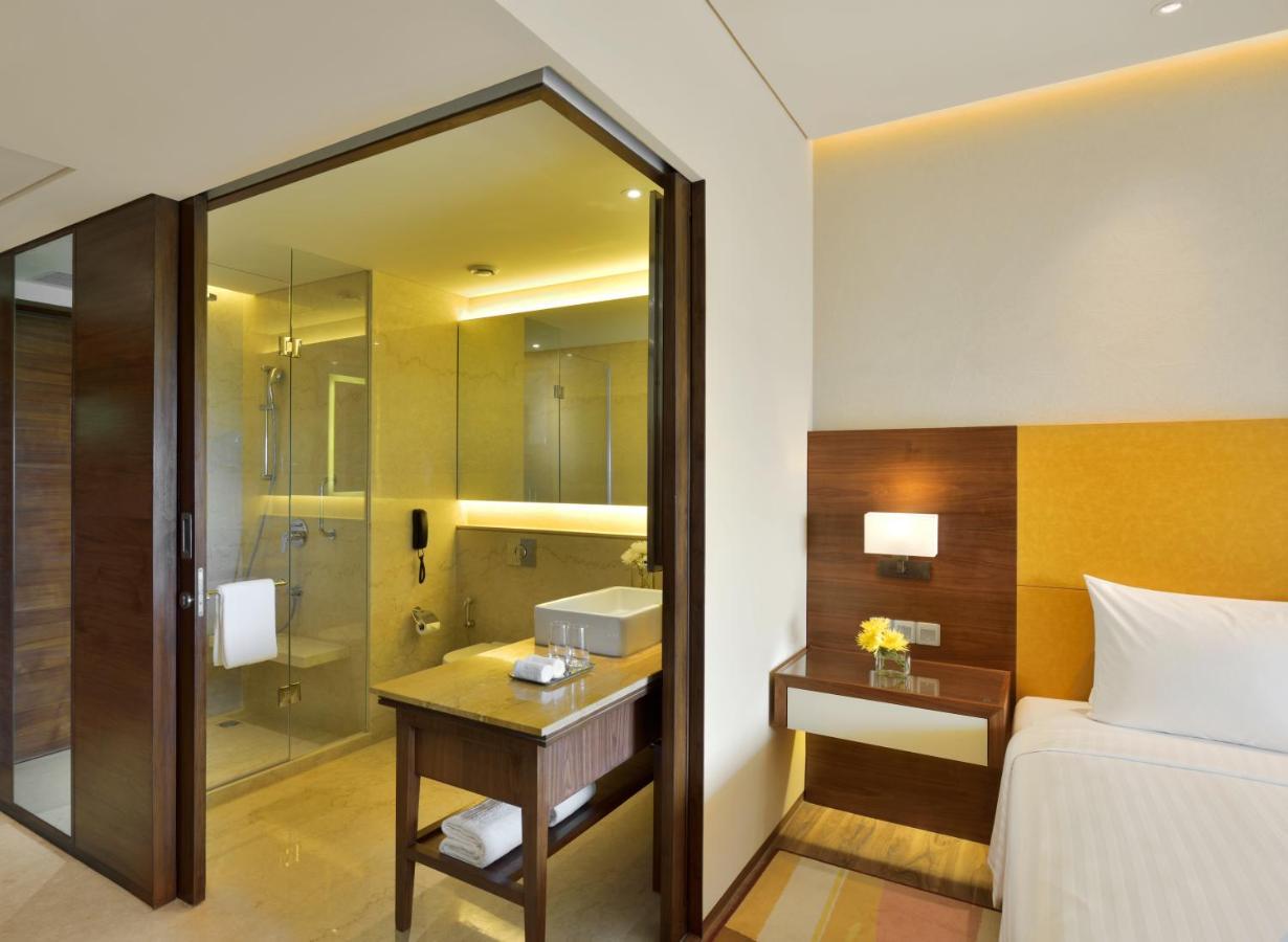 Courtyard By Marriott Raipur Hotel Eksteriør billede