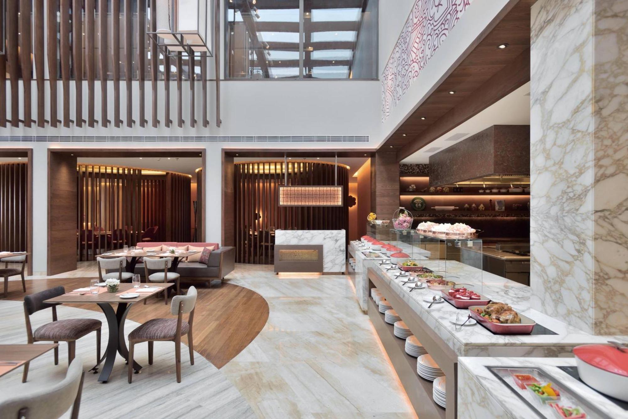 Courtyard By Marriott Raipur Hotel Eksteriør billede